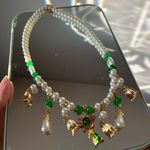 Handmade Elegant Green and Gold Beaded Pearl Necklace Photo 2