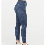 Spanx Ecocare Ankle leggings in Deep Blue Tie Dye sz large NWT Photo 4