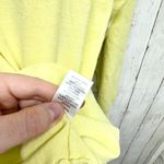 Max Studio  Sweater Women Size Xl Long Sleeve Round Neck Straight Hem Yellow Photo 3