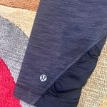 Lululemon Dark Grey Black Denim Space Dye Athletic Crop Capri Leggings Size 6 Photo 4