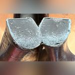 Tahari | Mel ladies high heeled peep to shoes. Size: 9M. Photo 9