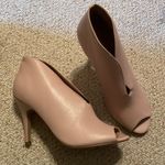 Halogen  heels Photo 1