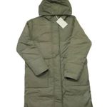 Everlane NWT The ReNew Long Puffer in Kalamata Green Primaloft Hooded Coat XS Photo 0