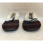 Clarks Brown Suede Leather Ladies Slip On Moccasins Shoes Slippers Size 9 Faux F Photo 3