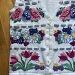 Jantzen  White Hand Knitted Vest with Floral Accents Medium Photo 4