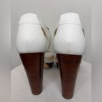 Michael Kors  White Leather Front Zip Block Heel Sandals Size 8(B93) Photo 4