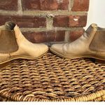 Vintage Womens Circle S Cream Beige Leather Chelsea Boots Fall 6.5 Photo 9