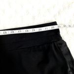 Athleta Black Metro Downtown 4'' High Rise Elastic Waist Casual Shorts 2X Photo 5