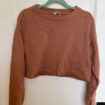 Alo Yoga Crewneck Photo 0