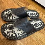 Born Black Leather Slip Photo 5