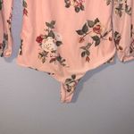 Ember light pink floral cinched long sleeve bodysuit Size M Photo 5