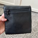 G.H. Bass‎ & Company Black Leather Wallet Crossbody Purse Photo 14