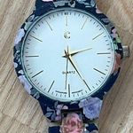 Charming Charlie  Ladies Watch Rose Motif Bracelet Case White Dial Gold Markers Photo 0