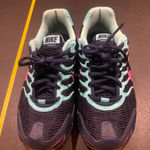 Nike  Women’s Torch Air Max 4 Photo 0