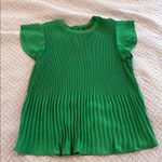 Adrianna Papell Green Pleated A-line Top with Cap Sleeves Photo 0