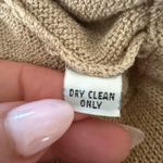 St. John 90s Vintage SKENE | Beige Santana Knit Relaxed Shorts | Size 6 Photo 5