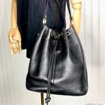 BURBERRYS Large Black Leather Bucket Drawstring Bag Nova Check Lining Authentic Photo 3