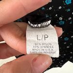 Briggs & Riley Dressy Floral Blouse Size L Photo 3