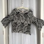 Solitaire  EMBROIDERED TOP SZ: L/XL Photo 1