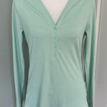 Athleta  Uptempo Ribbed Henley Shirt Womens Medium Mint Green Long Sleeve Stretch Photo 0