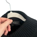 Clothes by Revue Black 100% Wool Sweater Poncho Pockets FLAW Womens Size Medium Photo 5