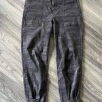 EXPRESS Women's Gray Camo Ankle Jeans Photo 2