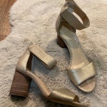 Vince Camuto Jacon Sandal Size 8 Womens Champagne Metallic Ankle Strap Block Photo 0