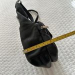 wilson's leather Vintage Wilson’s Genuine Leather Shoulder Bag Black Purse Photo 4