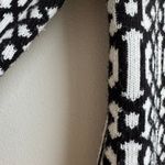 Anne Klein Womens Black White Long Cardigan Coat Gold Buckle Closure Size Small Photo 4