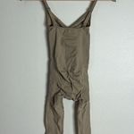 SKIMS Seamless Sculpt Mid Thigh Bodysuit in clay size small NWOT Photo 7