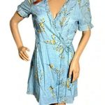 Peach Love California Women's Blue Floral Wrap Dress Size XS/S Short Sleeve Photo 1
