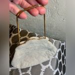 Vintage ivory/white tiny beaded scalloped bag Photo 1