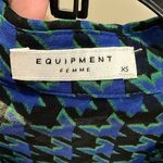 Equipment Femme Silk Blouse Sz XS Blue Houndstooth Long Sleeve Photo 2