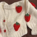 Handmade NWT Hand knit strawberry chunky knit cropped sweater cardiganan Photo 5