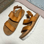 Amazon Sandals  Photo 0