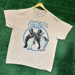 Fleetwood Mac Dapper Penguins Rock Band Tee XL Photo 2