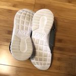 Nike  Tanjun Sandals Women’s Cool Grey Size 10 Photo 5