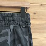 Tna Aritzia Size XSmall Dark Camo Camouflage Print Jogger Pants Gray Photo 8