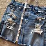 American Eagle Distressed Ultra Stretchy Jean Skirt Denim Worn Once Size 4 EUC Photo 9
