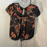 Molly Bracken  Black floral blouse‎ size XS Photo 3