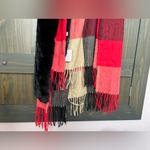 NWT Top it Off Lily Wrap Plaid Women's wrap with Black Fur Trim one size Red Photo 7