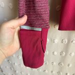 Lululemon Women’s Runderful 1/2 Zip Sweater Sz 4 Berry Rumble Photo 3