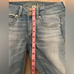 American Eagle 🆕 Artist Crop Super Stretch Jeans. Size 2 Regular, Jegging. NWOT Photo 3