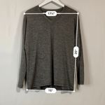 Romantic Hut Women’s High Low V Neck Long Sleeve Tee Shirt Dark Gray Size M NWOT Size M Photo 4