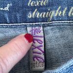 7 For All Mankind  Dark Wash Distressed‎ Lexie Straight Leg Jeans Size 27P EUC Photo 3