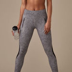 Lululemon  Black White‎ Seaspray Invigorate Leggings Photo 0