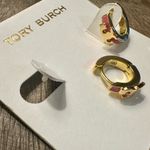 Tory Burch New  Serif-T ENAMEL HUGGIE EARRING; Gold & Pink on TB Earring Card Photo 5