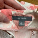 Ann Taylor Floral Print Cropped Pants Womens Size 4 Pink White Casual Career Photo 5