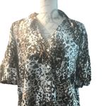 Gloria Vanderbilt  casual size 3X animal print blouse Photo 10