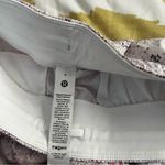 Lululemon Swift wide leg pants size 6 Photo 2